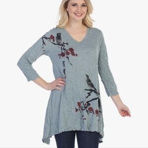 Elegant Gray Bird Print Tunic
